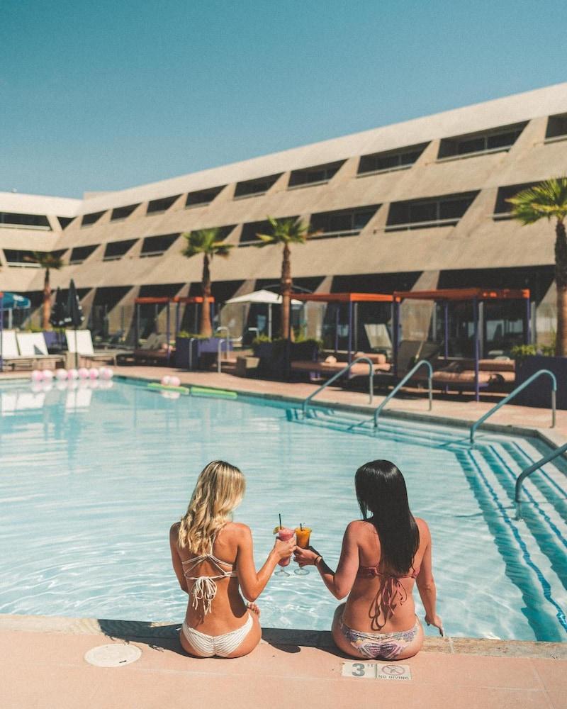 Hotel Zoso Palm Springs Bagian luar foto